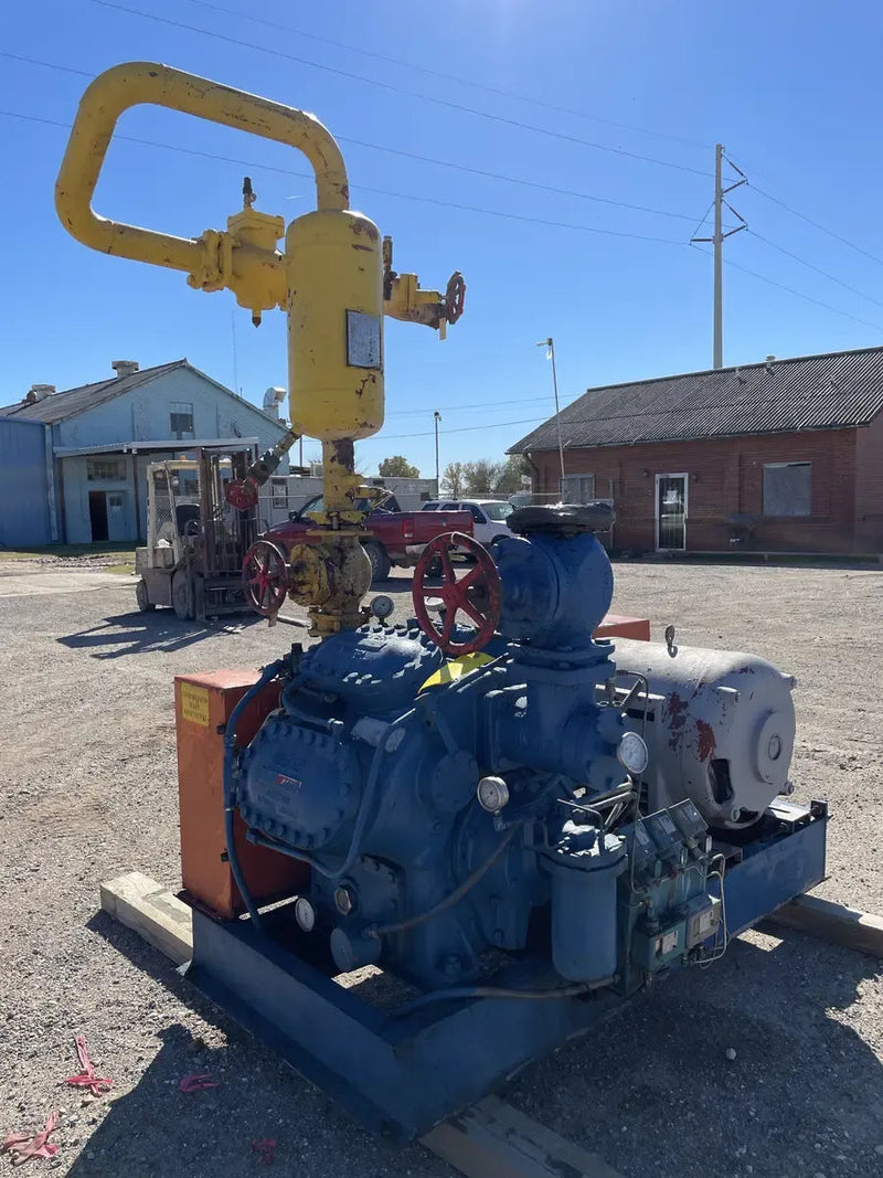 Vilter 448 8-Cylinder Reciprocating Compressor Package (100 HP 208-236/118 V, Belt Driven)