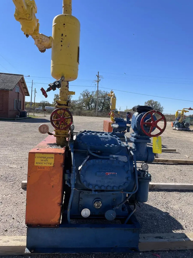 Vilter 448 8-Cylinder Reciprocating Compressor Package (100 HP 208-236/118 V, Belt Driven)