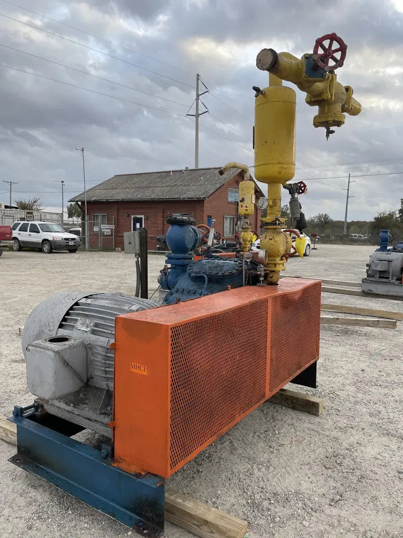 Vilter 448 8-Cylinder Reciprocating Compressor Package (100 HP 230/460 V, Belt Driven)