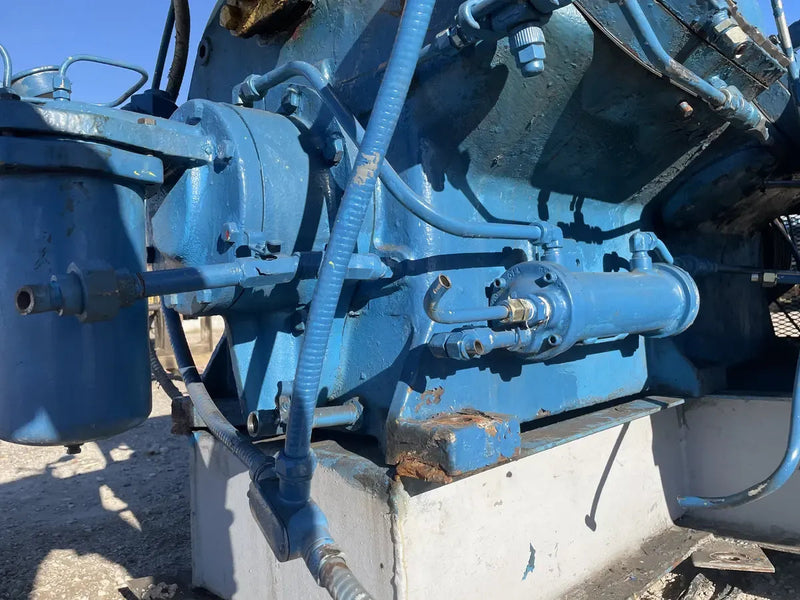Vilter 4412 12-Cylinder Reciprocating Compressor Package (125 HP 460 V, Belt Driven)