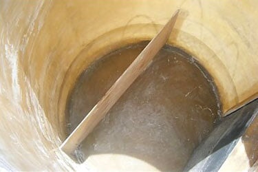 Raven Vertical Fiberglass Liquid Pump Tank - 1000 Gallon Raven 