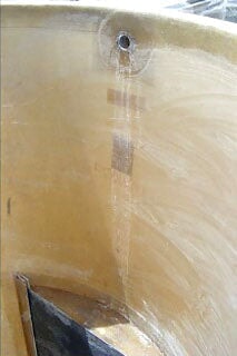 Raven Vertical Fiberglass Liquid Pump Tank - 1000 Gallon Raven 