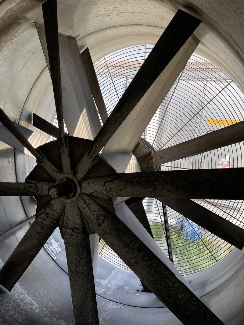 BAC VCA-301A Evaporative Condenser (301 Nominal Tons, 1-15 HP Motor, 1 Tower Unit)