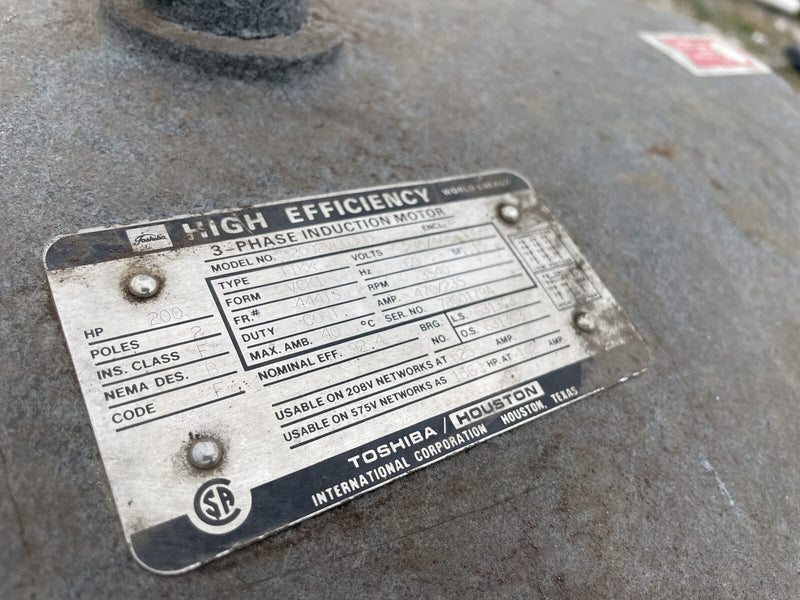 Paquete de compresor de tornillo rotativo FES (FES 160LUD, 200 HP 230/460 V, FALTA MICRO PANEL)
