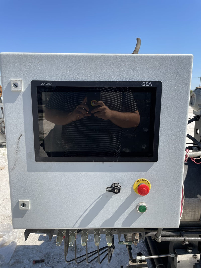 FES 100 Rotary Screw Compressor Package (Mycom 160SUD, 50 HP 230/460 V)
