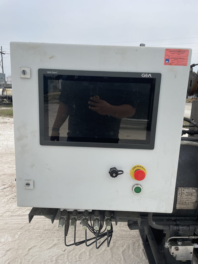 FES 140B-LE Rotary Screw Compressor Package (Mycom 160VLD, 75 HP 230/460 V)