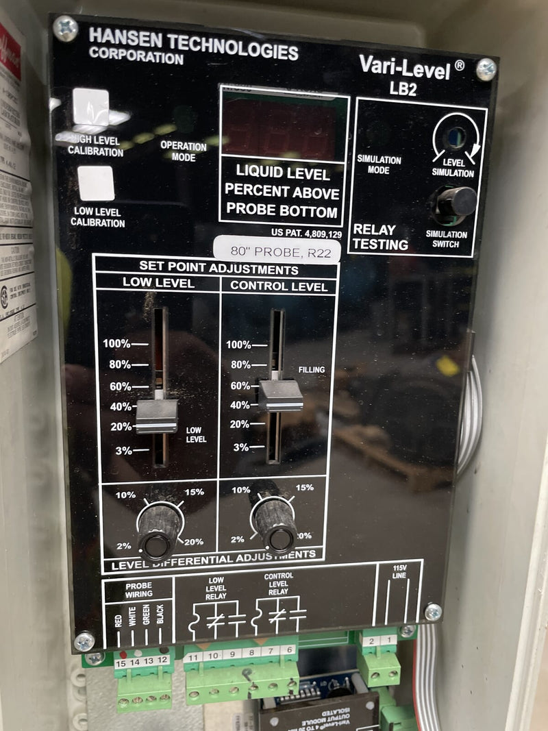 Hansen Technologies LB2-115 Control ajustable de nivel variable líquido (115 voltios, 2 relés)