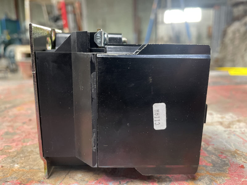 Westinghouse AR4A Industrial Control Relay without Cartridges ( 4 Poles, 120V/60 Hz-110V/50Hz )