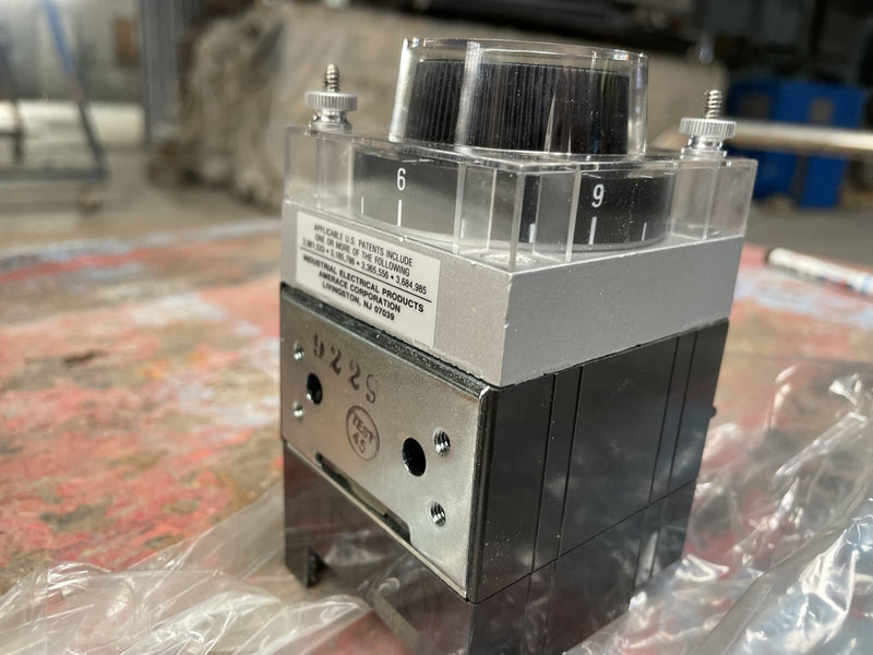 AGASTAT - TE Connectivity 7022AC Time Delay Relay ( 120V, 60 Hz, 1.5-15 Sec)