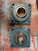 McGill FC4-25-1-15/16 Ball Bearing Flange Unit ( Inner Diameter: 1"-3/16, Outer Diameter: 4"-1/4")