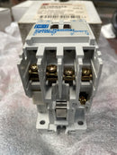 Cutler-Hammer CE15BN4AB Contactor( Size B, 110/120V, 50/60 Hz, 10 AMP)