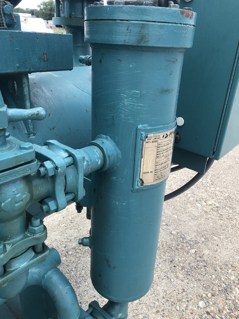 Paquete de compresor de tornillo rotativo Frick RWB-11-134H (TDSD193L, 300HP 460V, panel de actualización Frick Quantum HD)