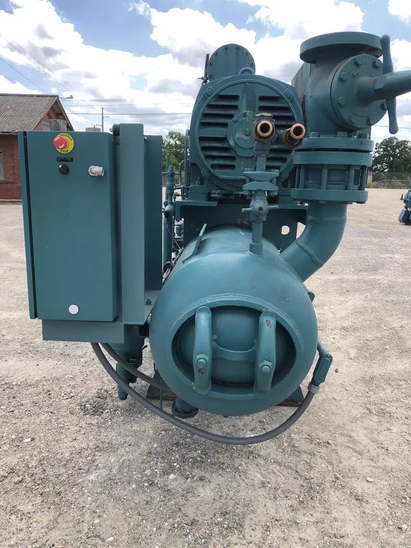 Paquete de compresor de tornillo rotativo Frick RWB-11-134H (TDSD193L, 300HP 460V, panel de actualización Frick Quantum HD)