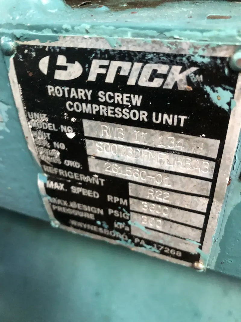 Paquete de compresor de tornillo rotativo Frick RWB-11-134H (TDSD193L, 300HP 460V, panel de actualización Frick Quantum HD)