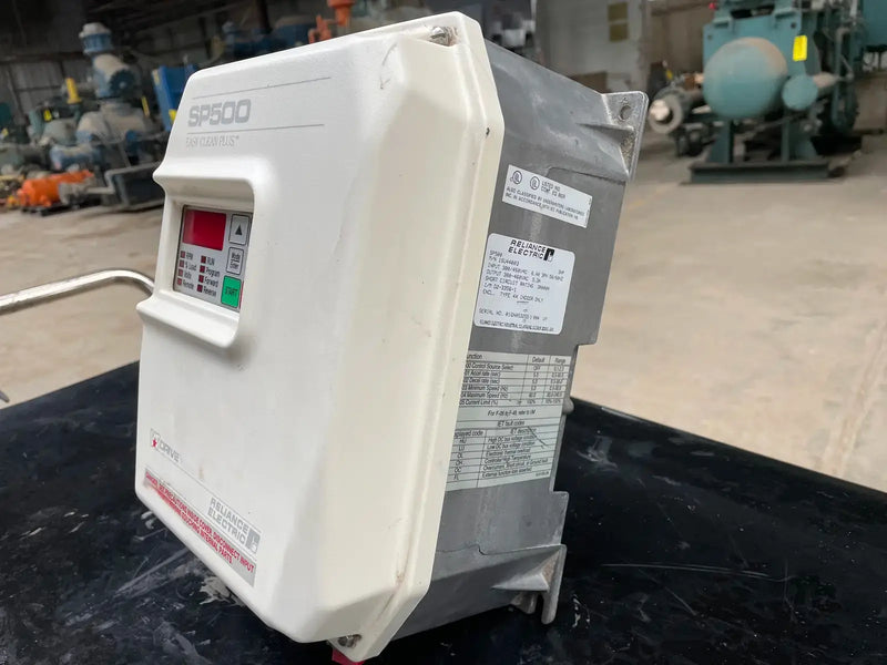 Inversor de frecuencia variable Reliance Electric SP500 Easy Clean Plus sin usar - 3 HP