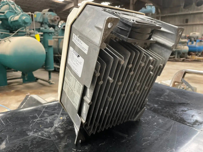 Inversor de frecuencia variable Reliance Electric SP500 Easy Clean Plus sin usar - 3 HP