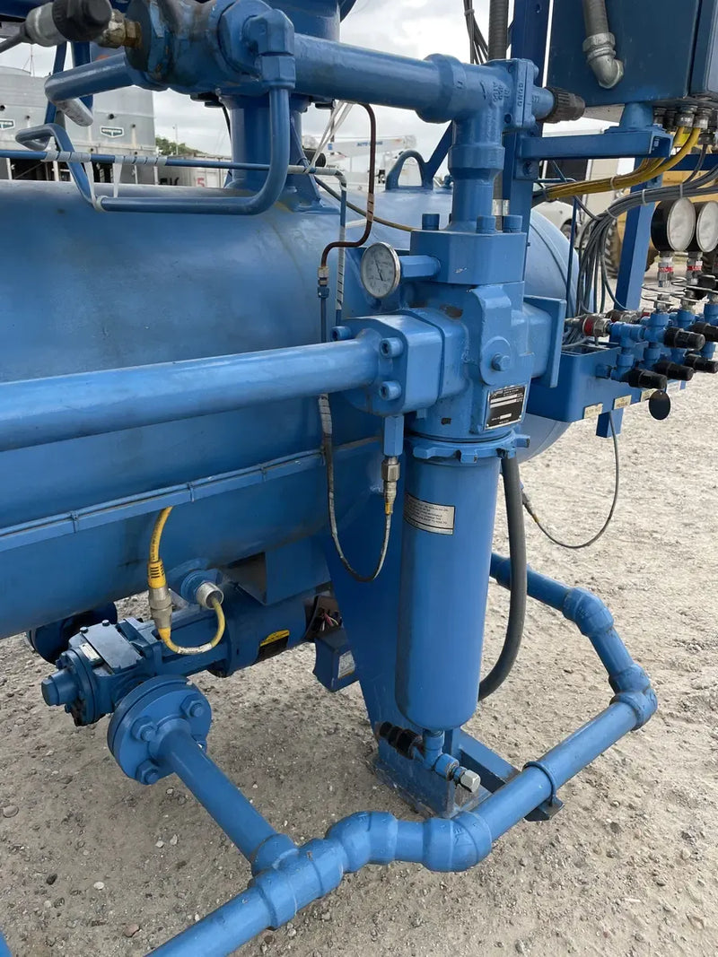 Rotary Screw Compressor Package (MISSING SCREW, 300 HP 460 V, Missing Control Panel)