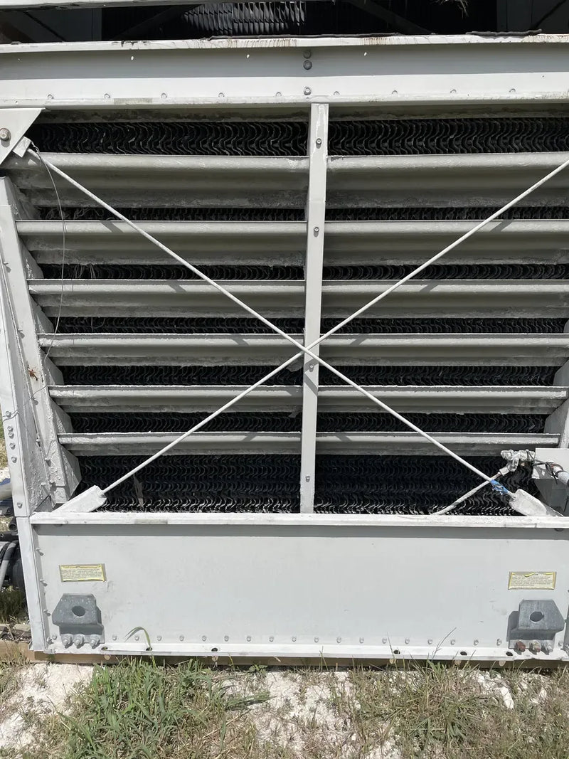 Torre de enfriamiento BAC FXV-L421 XR (30 toneladas nominales 1 unidad de torre)