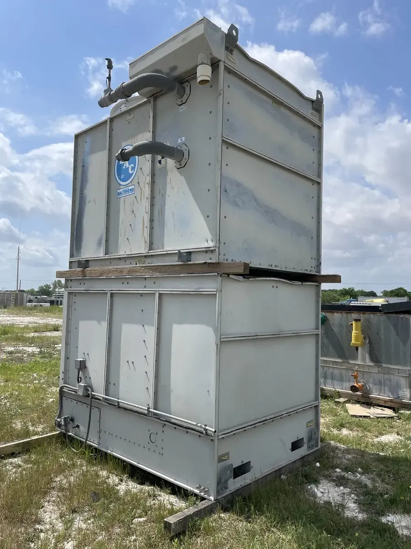 Torre de enfriamiento BAC FXV-L421 XR (30 toneladas nominales 1 unidad de torre)