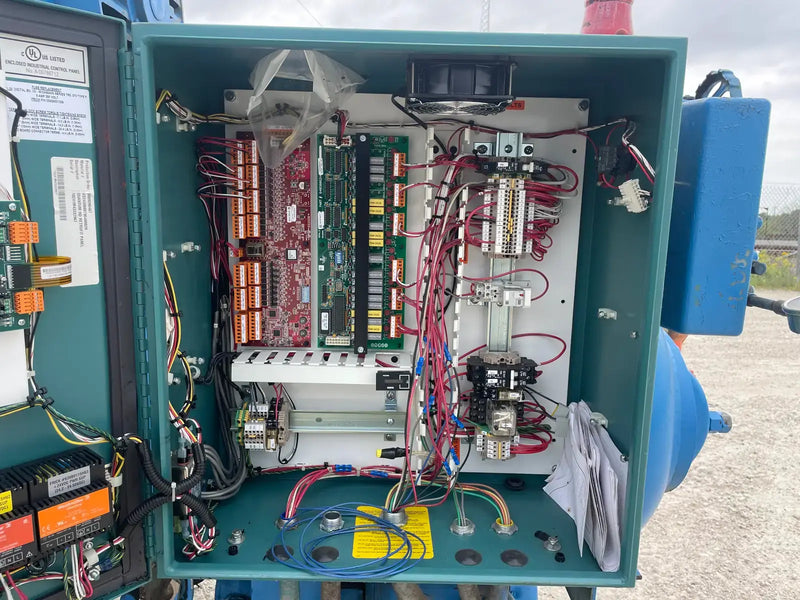 Paquete de compresor de tornillo rotativo Frick RDB 222 (FALTA COMPRESOR, 150 HP 230/460 V, FALTA PANEL DE CONTROL)