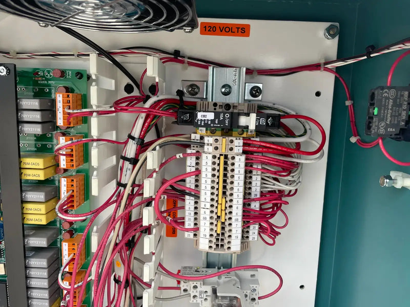 Paquete de compresor de tornillo rotativo Frick RDB 222 (FALTA COMPRESOR, 150 HP 230/460 V, FALTA PANEL DE CONTROL)