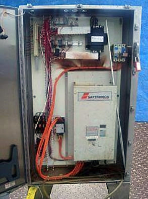 Saftronics G3 Adjustable Frequency AC Drive Control Panel Saftronics, Inc. 