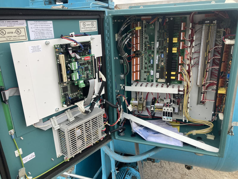 Frick Rotary Screw Compressor Package (MISSING SCREW, 250 HP 460 V, Frick Micro Control Panel)