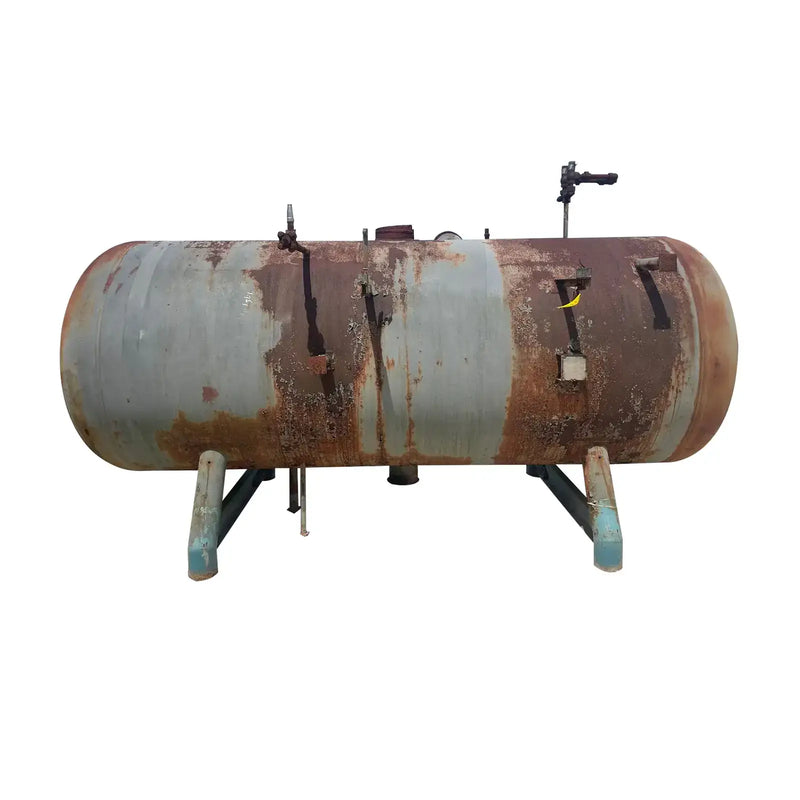 FES 2AFR-66-15-2 Recirculador de amoníaco horizontal (60 pulgadas x 182 pulgadas, 2717 galones, bombas de 2 a 4,5 HP).