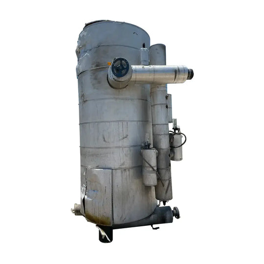 Recirculador de amoníaco vertical RVS (48 diámetro x 147 pulg. 1134 galones. Bombas de 2 a 5 HP).