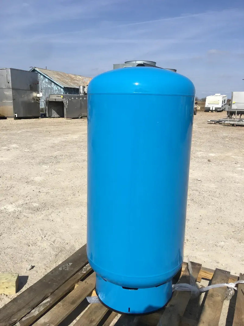 Dayton Precharged Water Well Tank - 62 Gallons