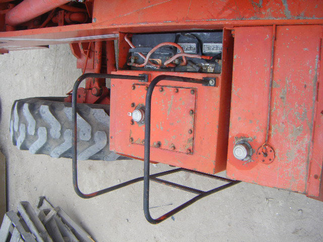 Skytrak 9038T 9,000 LB 4X4X4 Telescopic Forklift Skytrak 
