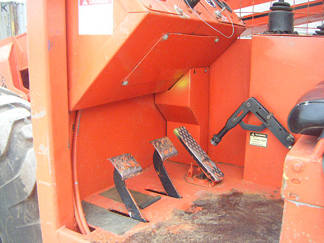 Skytrak 9038T 9,000 LB 4X4X4 Telescopic Forklift Skytrak 