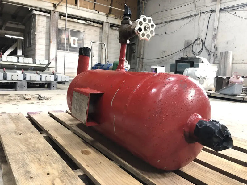 R&Y Horizontal Oil Separator (10in X 32in. 15 Gallons)