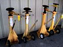 Stabilizing Jacks for Trailers Not Specified 