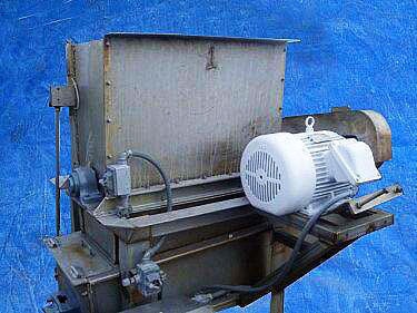 Stainless Steel Delumper with Screw Auger Discharge Not Specified 