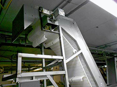 Stainless Steel Incline Conveyor - 18 in. wide Not Specified 