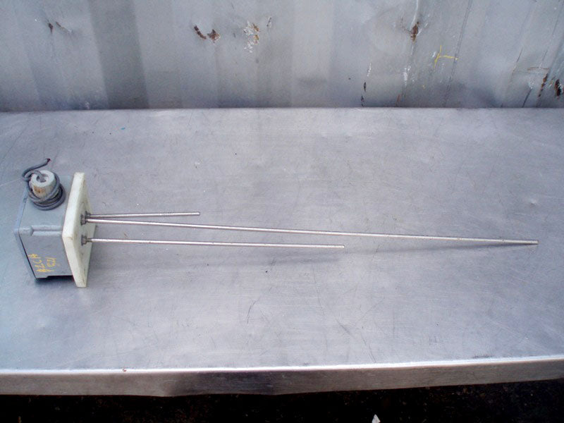 Stainless Steel Level Probes & Lumenite Level Controllers Not Specified 