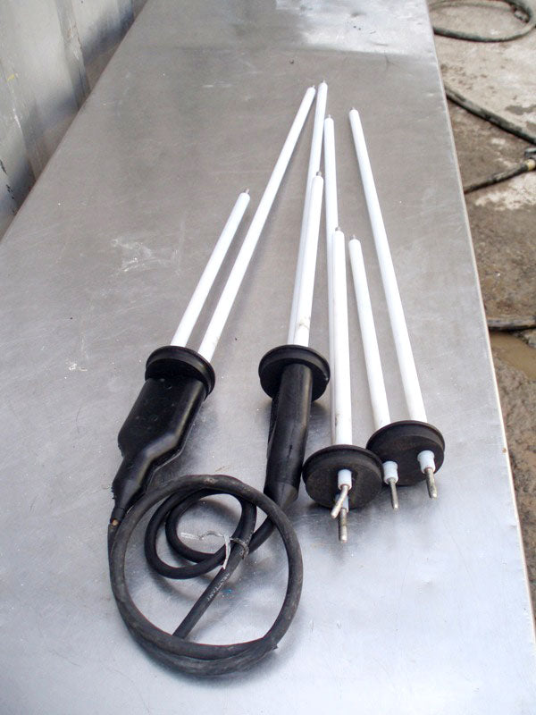 Stainless Steel Level Probes & Lumenite Level Controllers Not Specified 