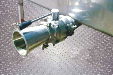 Stainless Steel Rectangular Balance Tank - 120 Gallons Genemco 