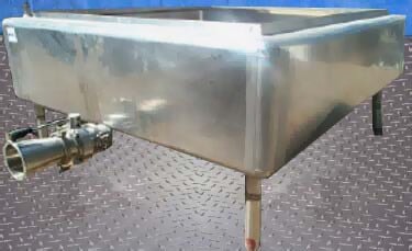 Stainless Steel Rectangular Balance Tank - 120 Gallons Genemco 