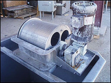 Stainless Steel Rotary Sifter Screen with Tank-200 gallon Not Specified 