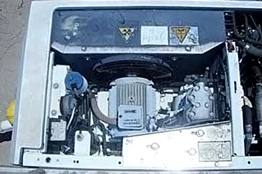 Thermo King Corporation Electric/Diesel Refrigerated Box Thermo King 