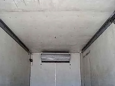 Thermo King Corporation Electric/Diesel Refrigerated Box Thermo King 
