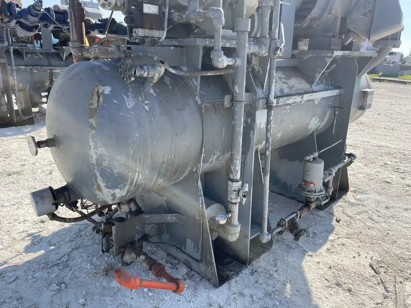 Paquete de compresor de tornillo rotativo Dunham-Bush SC2005D-3.6 (Dunham-Bush 2010DLR3VODSPAX4093, 250 HP 230/460 V, panel de control micro M&amp;M)