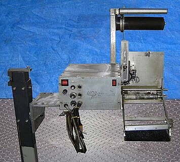 Universal Wipe-on Label Applicator Universal 