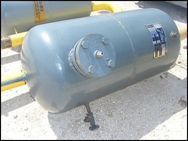 Vilter Vertical Oil Separator Tank- 23 Gallon Vilter 