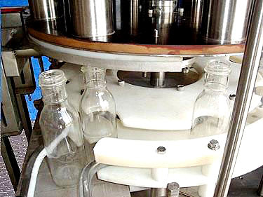 Volumetric Rotary 8-Station Filler Not Specified 