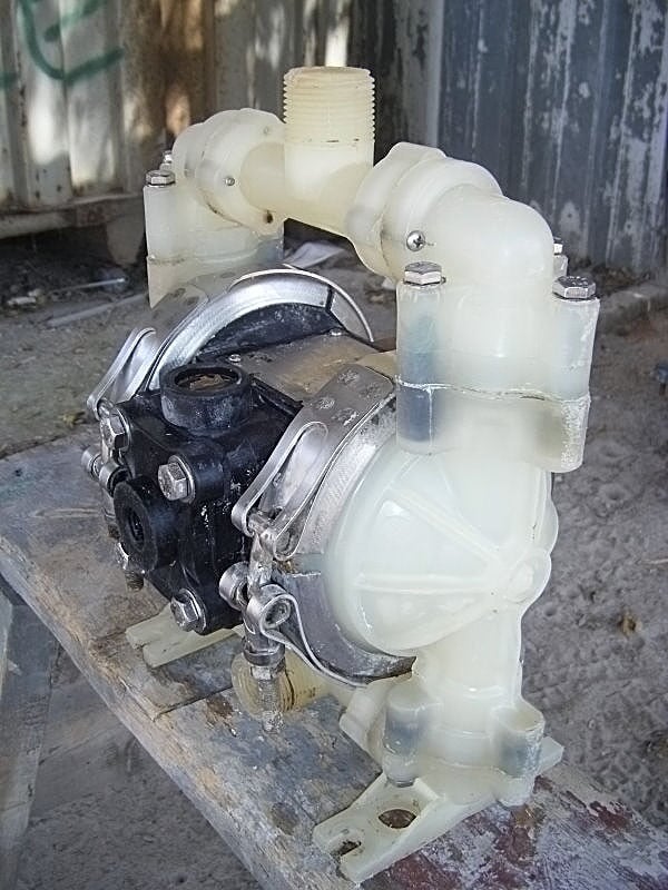 Warren Rupp Sandpiper® Double Diaphragm Pump Warren Rupp 