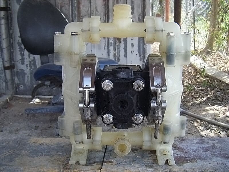 Warren Rupp Sandpiper® Double Diaphragm Pump Warren Rupp 