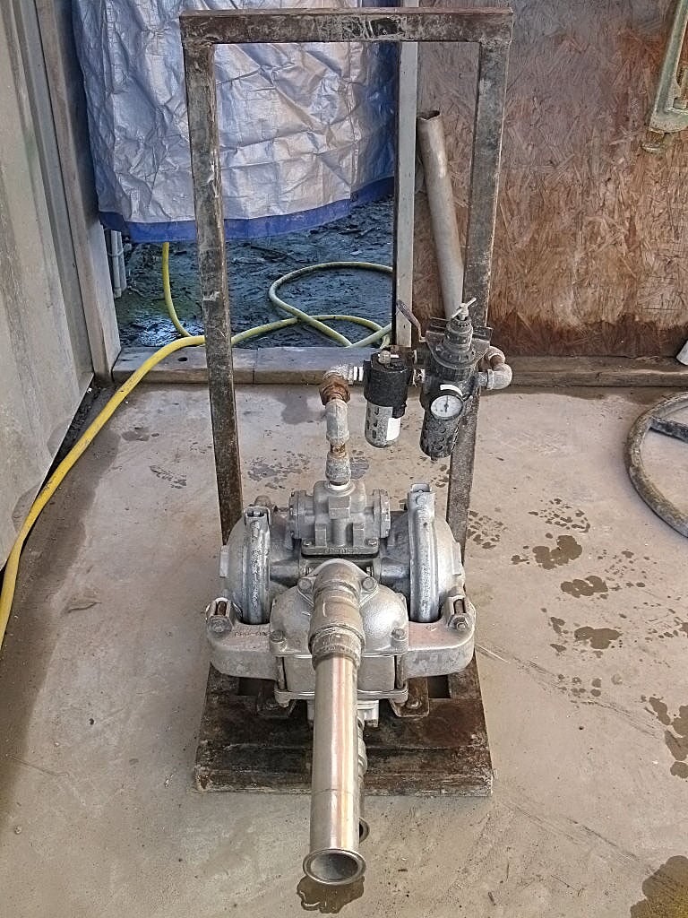 Warren Rupp Sandpiper® Heavy Duty Ball SB1.5 Double Diaphragm Pump Warren Rupp 